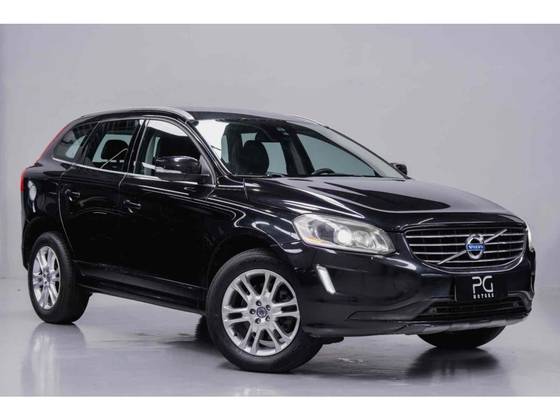 VOLVO XC60 2.0 T5 DYNAMIC FWD TURBO GASOLINA 4P AUTOMÁTICO VOLVO XC60 2.0 T5 DYNAMIC FWD TURBO GASOLINA 4P AUTOMÁTICO
